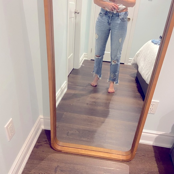 ✨SOLD✨Embellished jeans - Picture 2 of 6